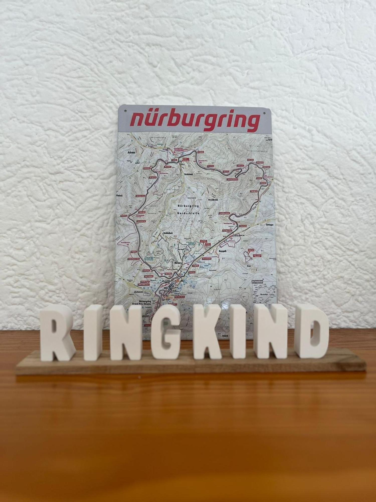 Fewo Hoheeifel, 1 Haus Mit 2 Apartments 5 Schlafzimmer In Kelberg Naehe Nuerburgring מראה חיצוני תמונה