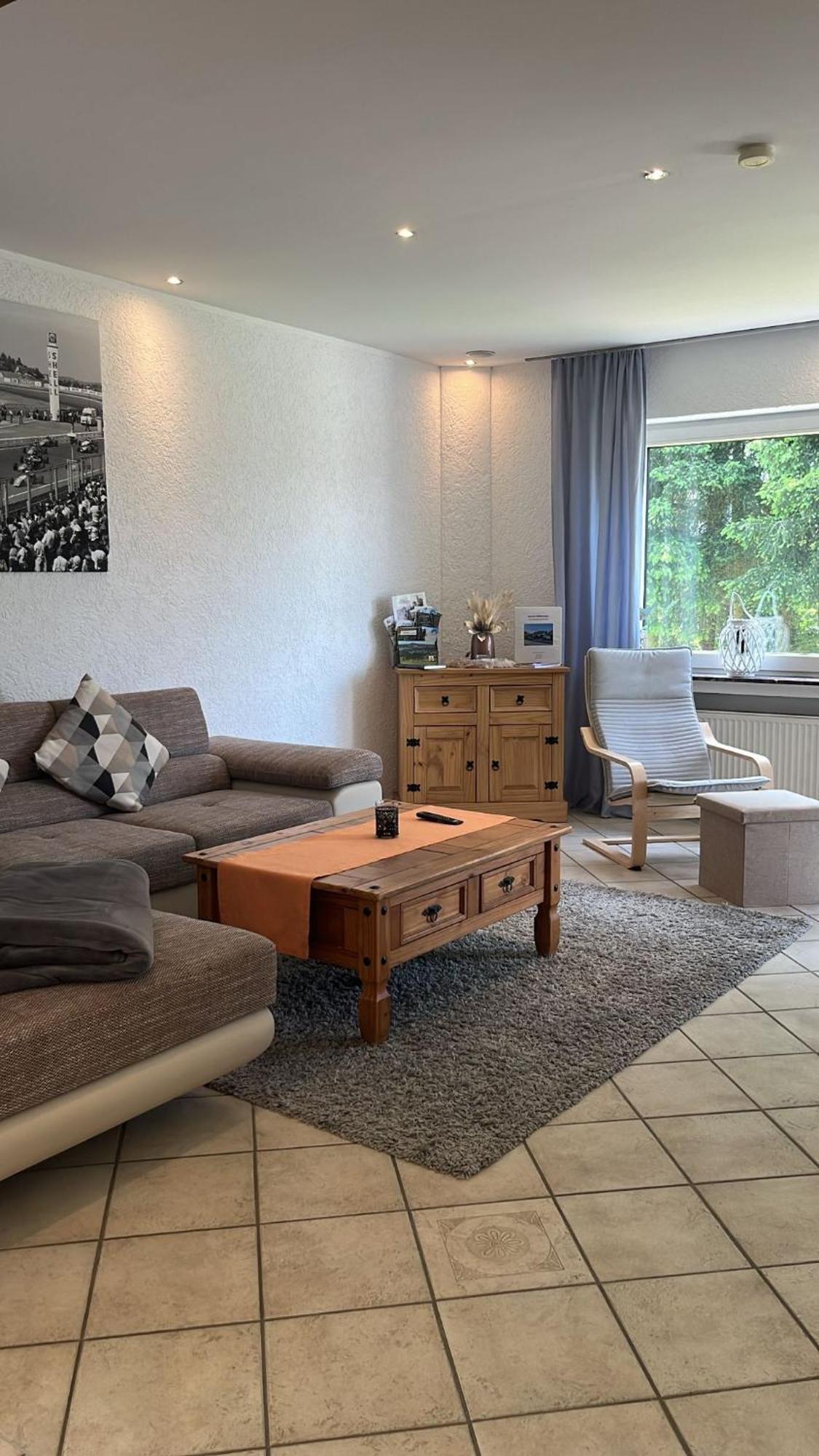 Fewo Hoheeifel, 1 Haus Mit 2 Apartments 5 Schlafzimmer In Kelberg Naehe Nuerburgring מראה חיצוני תמונה